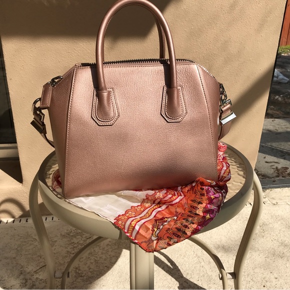 Givenchy -Paris - Small Leather Limited Edition Satchel- Calf Leather - Picture 2 of 11